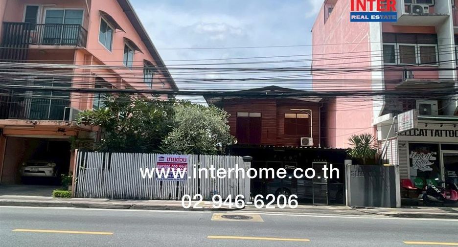 出售 3 卧室 独立屋 在 Phaya Thai, 曼谷