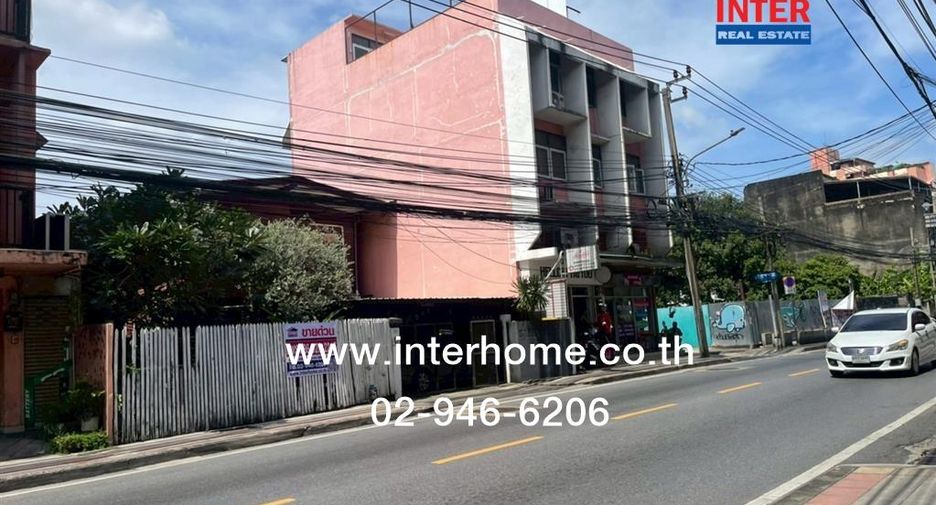 出售 3 卧室 独立屋 在 Phaya Thai, 曼谷