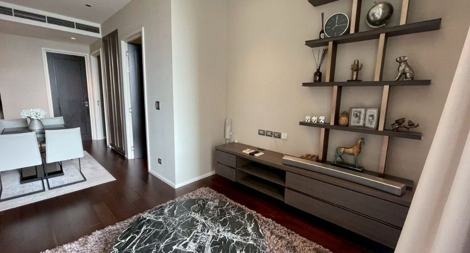 For rent 2 bedrooms condo in Khlong Toei, Bangkok