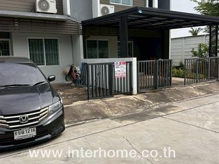 Продажа 3 спальни таунхаус в Sai Noi, Нонтабури