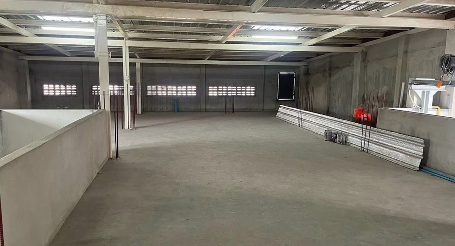 For rent 10 bedrooms retail Space in Suan Luang, Bangkok