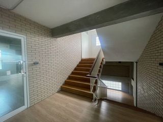 Аренда 10 спальни торговое помещение в Суан Луанг, Бангкок