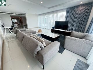 ให้เช่า 3 ห้องนอน คอนโด ใน ยานนาวา, กรุงเทพฯ