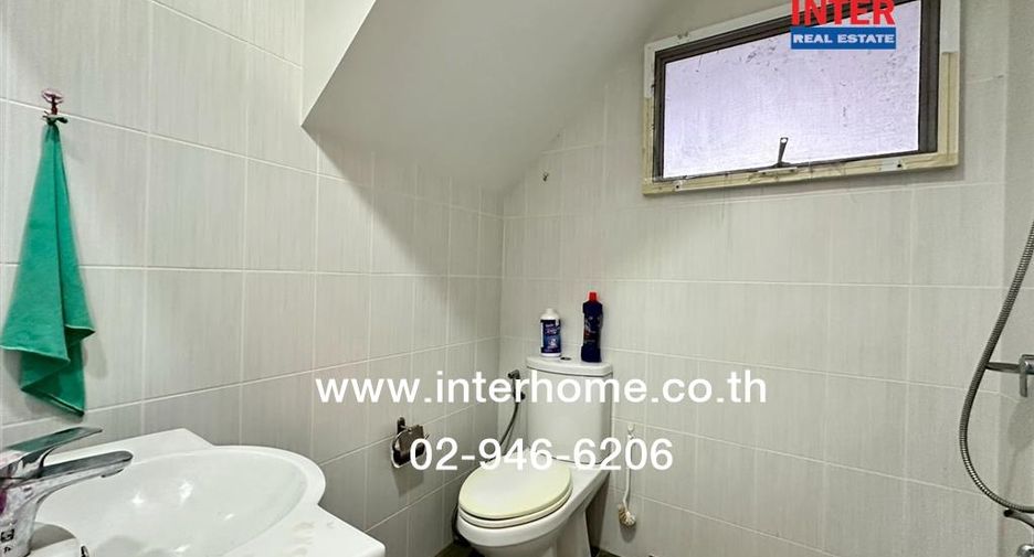 For sale 3 bedrooms house in Mueang Nonthaburi, Nonthaburi