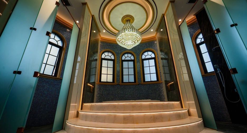 Haus zum Kauf mit 9 Zimmer in Thawi Watthana, Bangkok