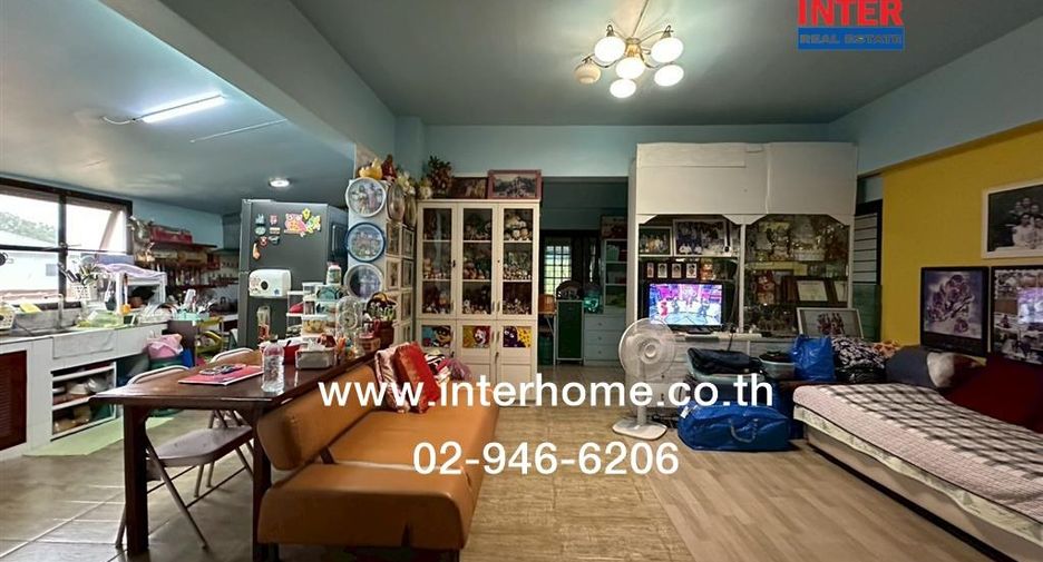 Haus zum Kauf mit 3 Zimmer in Sam Khok, Pathum Thani