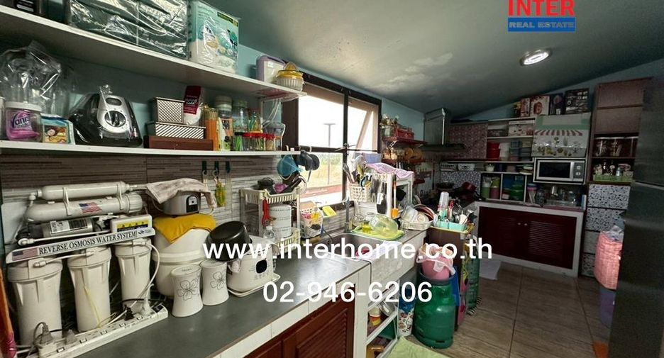Haus zum Kauf mit 3 Zimmer in Sam Khok, Pathum Thani