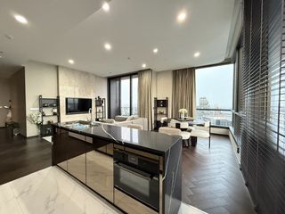 Wohnung zur Miete mit 3 Zimmer in Khlong Toei, Bangkok