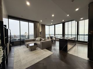 Wohnung zur Miete mit 3 Zimmer in Khlong Toei, Bangkok