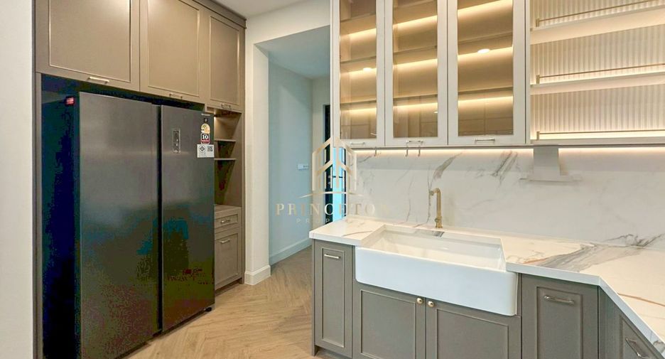 For rent and for sale 4 bedrooms house in Bang Phli, Samut Prakan