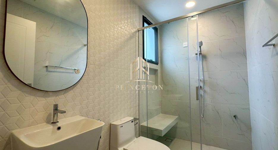 For rent and for sale 4 bedrooms house in Bang Phli, Samut Prakan