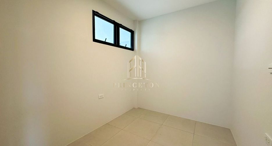 For rent and for sale 4 bedrooms house in Bang Phli, Samut Prakan