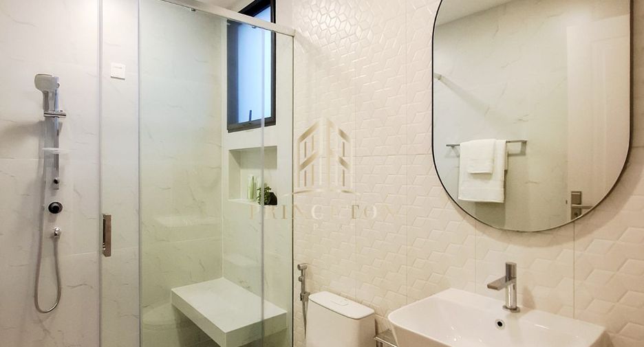 For sale 4 bedrooms house in Bang Phli, Samut Prakan