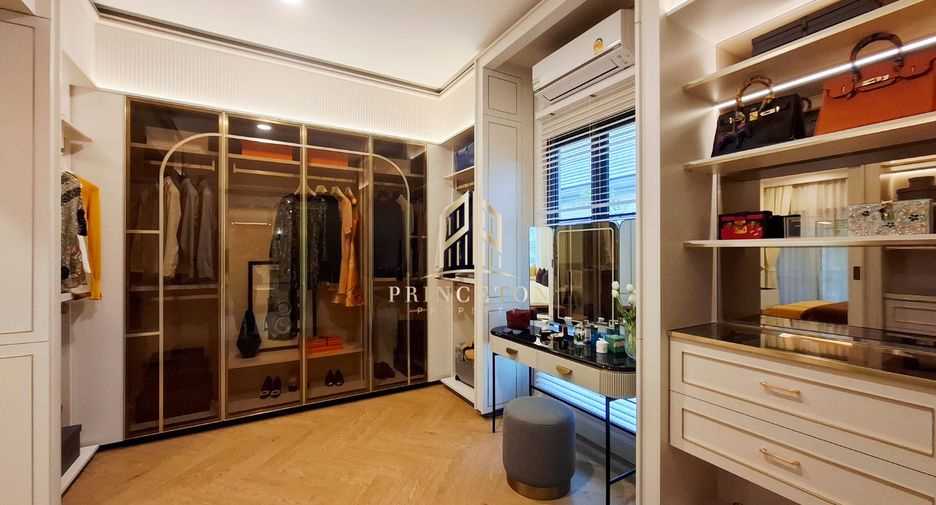 For sale 4 bedrooms house in Bang Phli, Samut Prakan