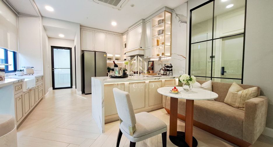 For sale 5 bedrooms house in Bang Phli, Samut Prakan