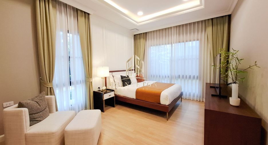 For sale 5 bedrooms house in Bang Phli, Samut Prakan