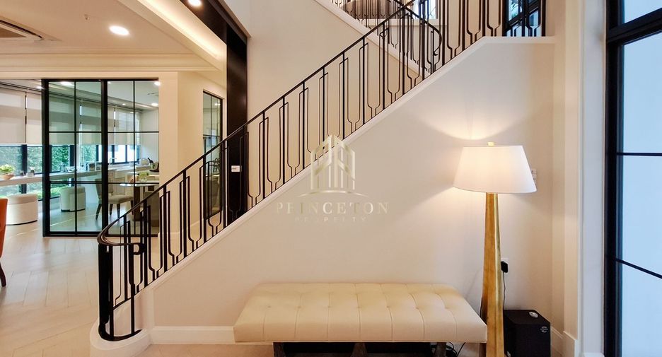 For sale 5 bedrooms house in Bang Phli, Samut Prakan