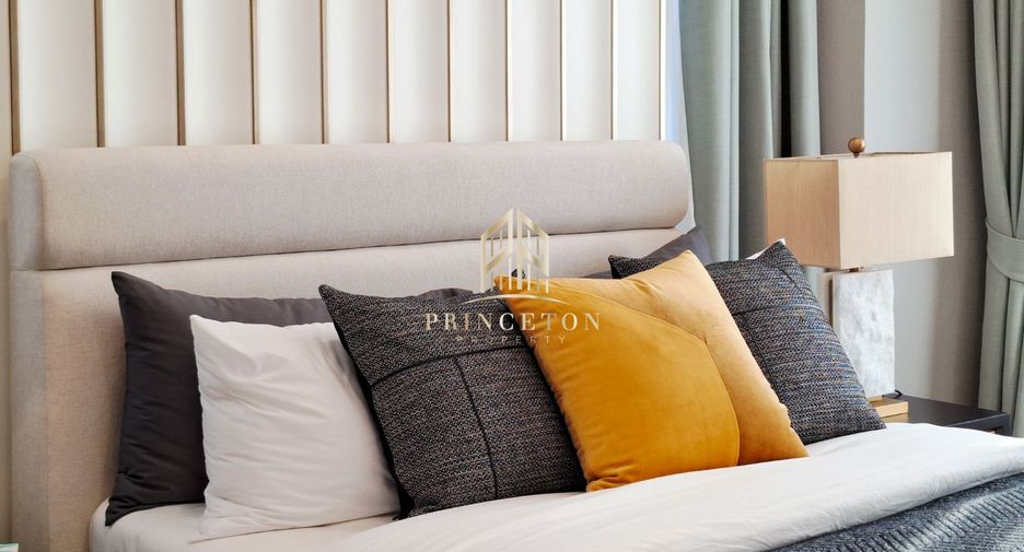 For sale 5 bedrooms house in Bang Phli, Samut Prakan