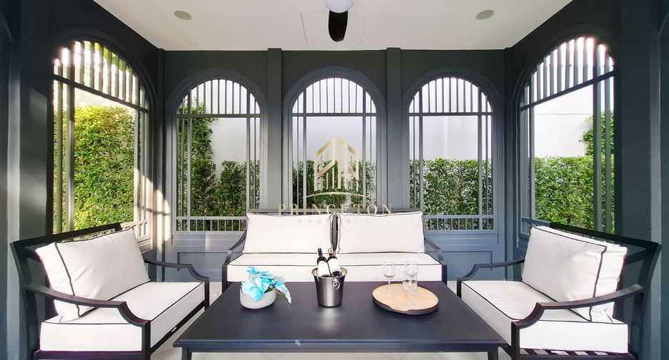 For sale 5 bedrooms house in Bang Phli, Samut Prakan
