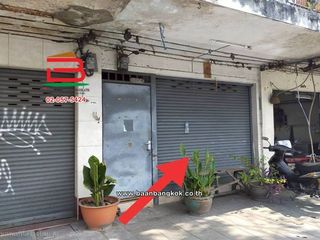 For sale 4 bedrooms retail Space in Ratchathewi, Bangkok