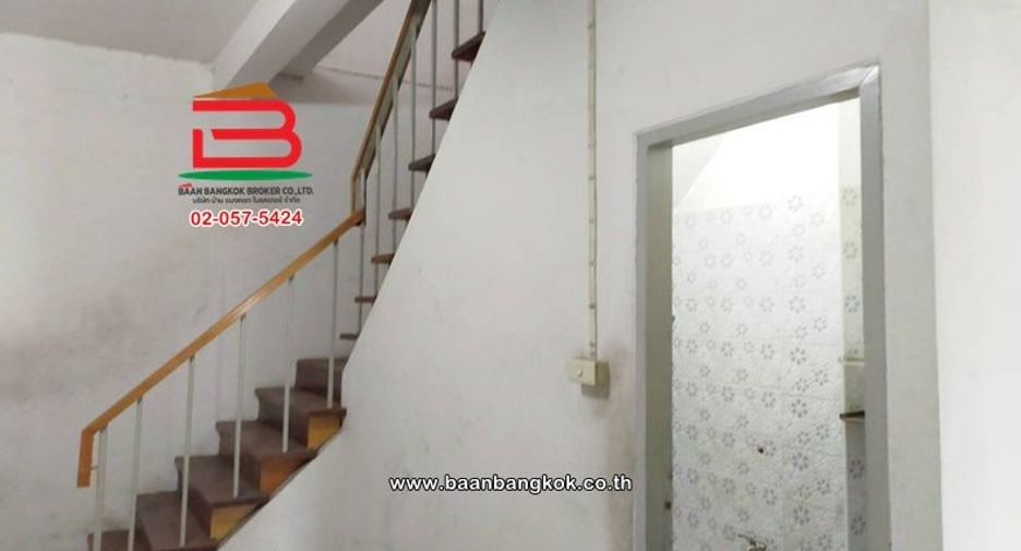 For sale 4 bedrooms retail Space in Ratchathewi, Bangkok