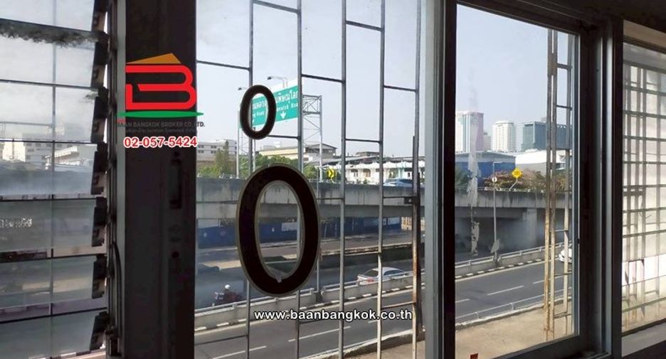 For sale 4 bedrooms retail Space in Ratchathewi, Bangkok