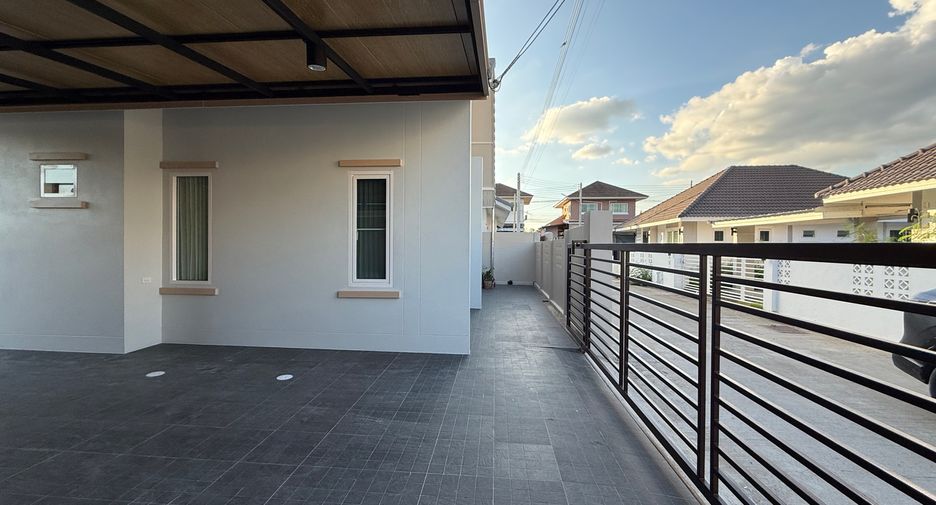 Casa en alquiler de 3 habitaciones en Hang Dong, Chiang Mai