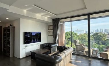 À vendre 2 chambres condo à Watthana, Bangkok