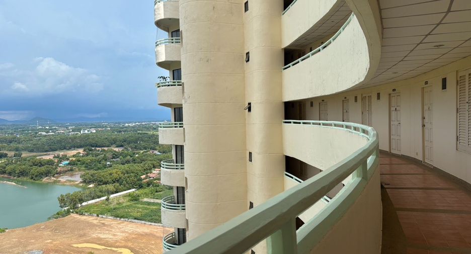 For sale 2 bedrooms condo in Mueang Rayong, Rayong