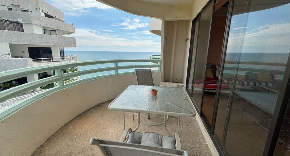 For sale 2 bedrooms condo in Mueang Rayong, Rayong