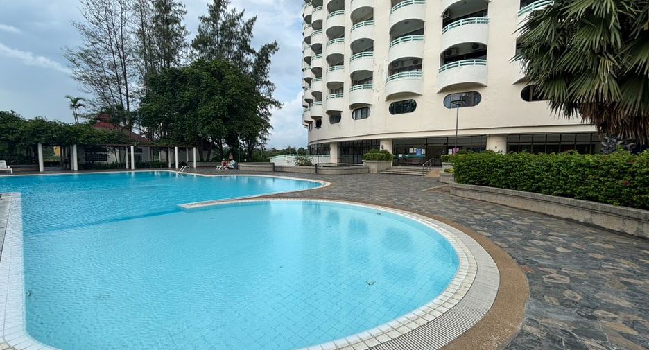 For sale 2 bedrooms condo in Mueang Rayong, Rayong