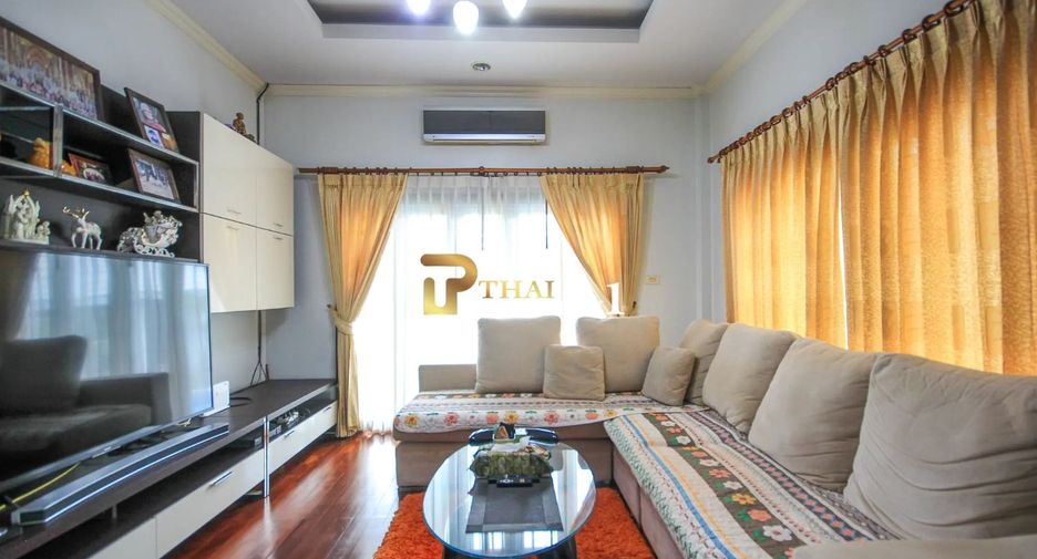 For sale 3 bedrooms townhouse in Hua Hin, Prachuap Khiri Khan