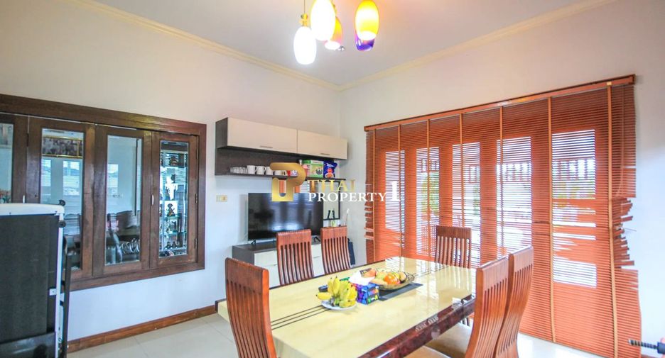For sale 3 bedrooms townhouse in Hua Hin, Prachuap Khiri Khan
