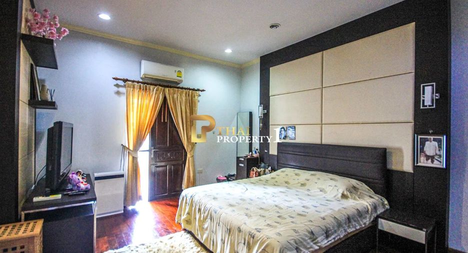 For sale 3 bedrooms townhouse in Hua Hin, Prachuap Khiri Khan