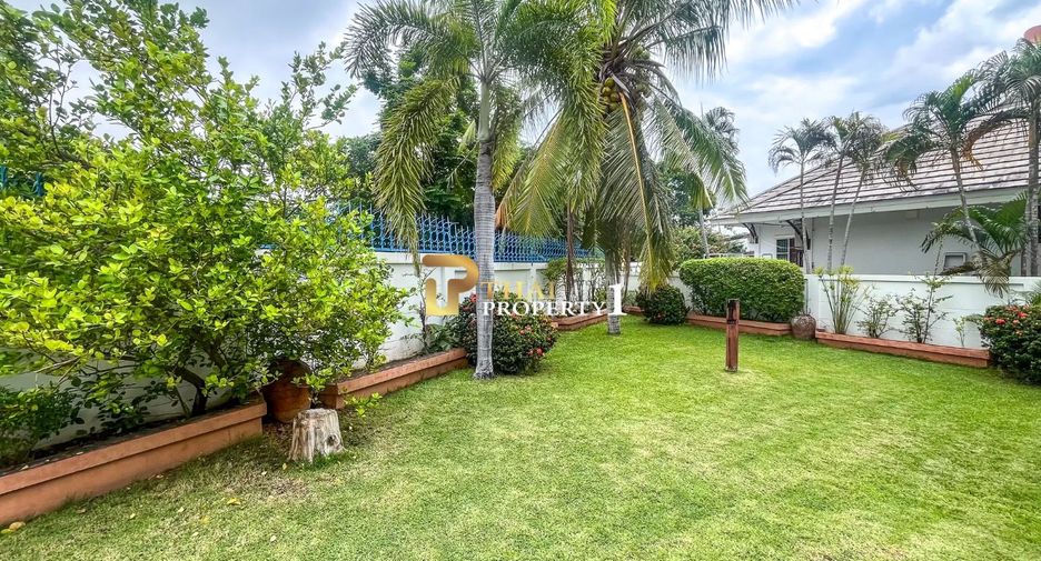 For sale 3 bedrooms townhouse in Hua Hin, Prachuap Khiri Khan