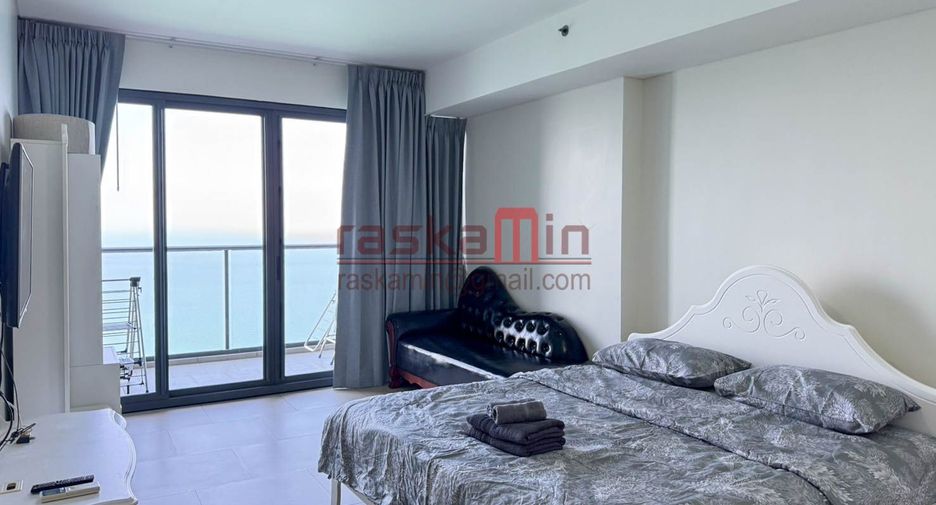 For sale 3 bedrooms condo in Bang Lamung, Chonburi