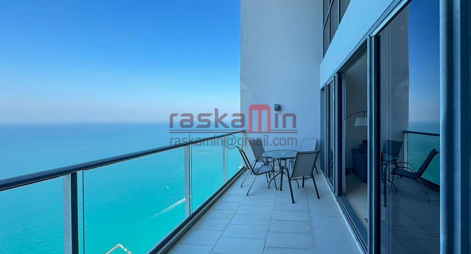 For sale 3 bedrooms condo in Bang Lamung, Chonburi