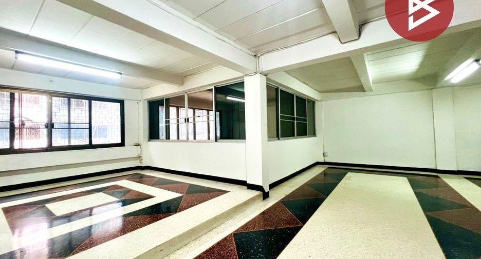 Local comercial en venta de 7 habitaciones en Chom Thong, Bangkok
