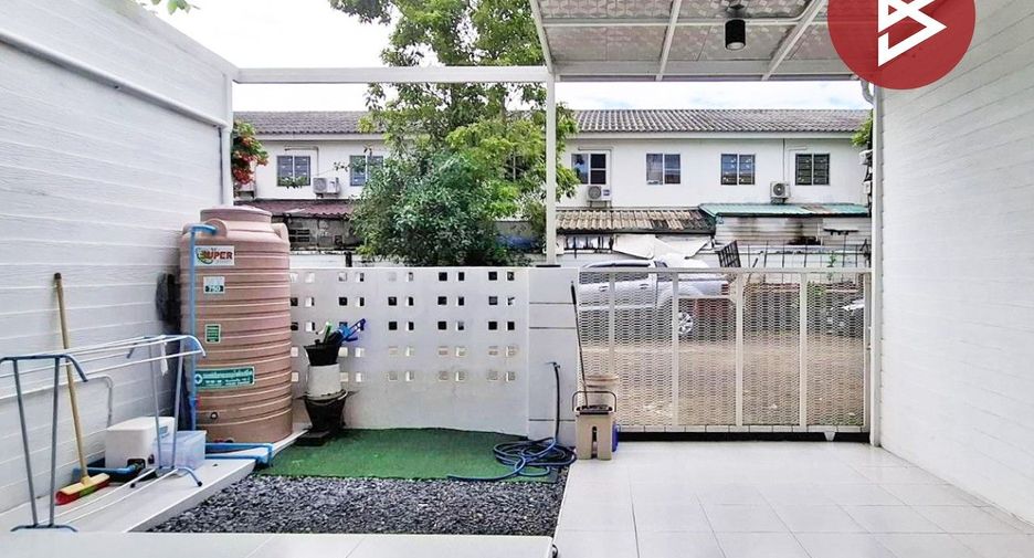 Продажа 3 спальни таунхаус в Khlong Luang, Патумтани