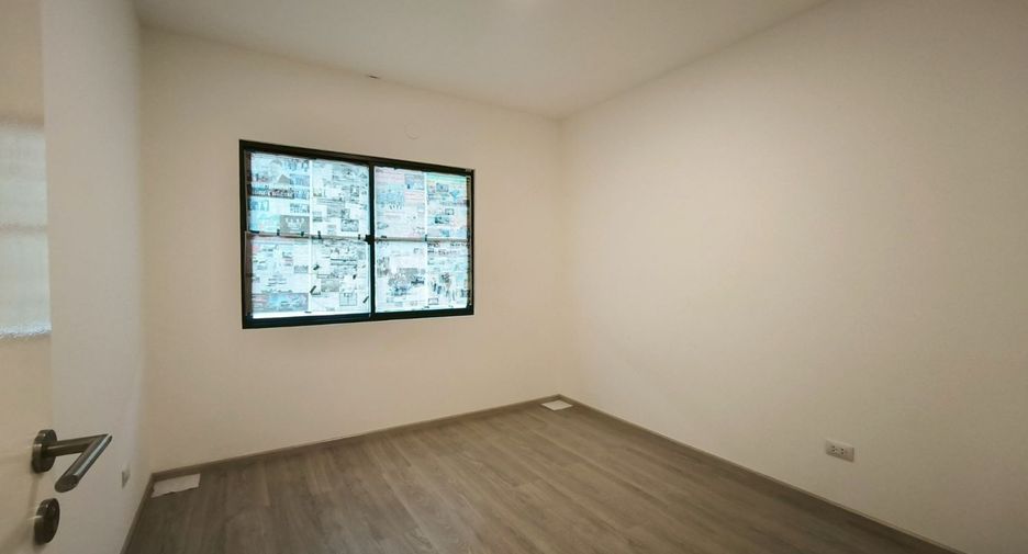 For rent and for sale 3 bedrooms townhouse in Bang Phli, Samut Prakan