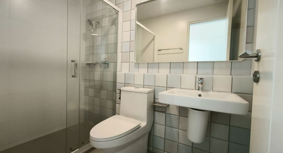 For rent and for sale 3 bedrooms townhouse in Bang Phli, Samut Prakan