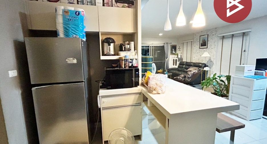 For sale 3 bedrooms house in Mueang Samut Prakan, Samut Prakan