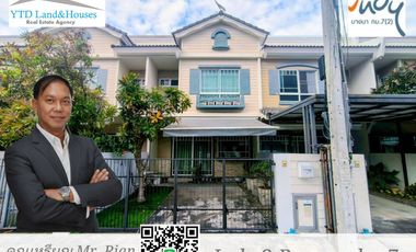For rent 2 bedrooms townhouse in Bang Phli, Samut Prakan