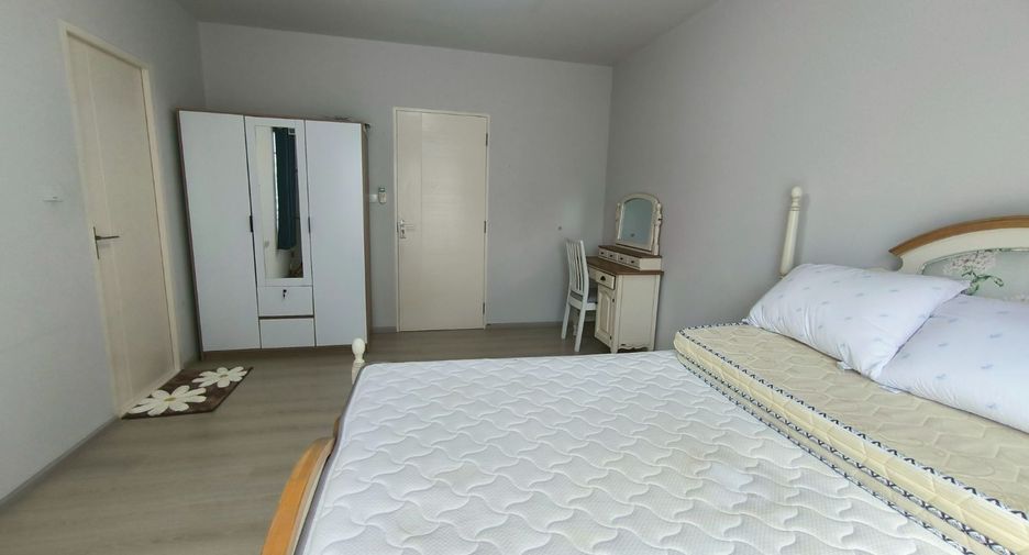 For rent 2 bedrooms townhouse in Bang Phli, Samut Prakan