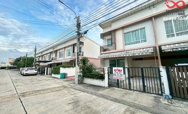 À vendre 3 chambres maison de ville à Bang Bua Thong, Nonthaburi