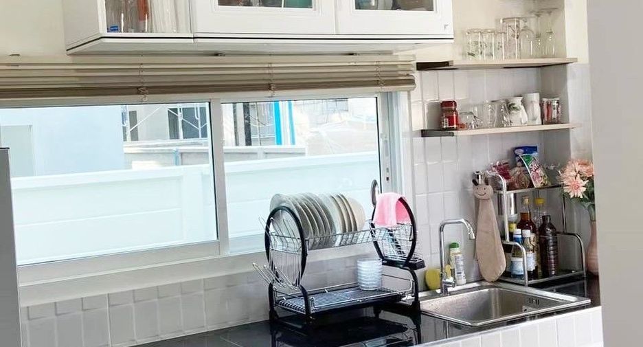 À vendre 3 chambres maison à Chaloem Phra Kiat, Saraburi
