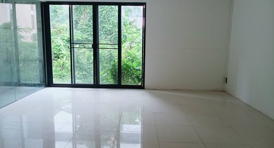 Local comercial en alquiler en Watthana, Bangkok