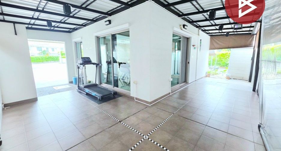 出售 3 卧室 独立屋 在 Si Racha, Chon Buri