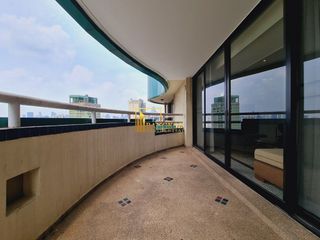 For rent 2 ベッドルーム condo in Khlong Toei, Bangkok