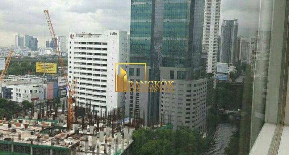 Wohnung zur Miete mit 2 Zimmer in Pathum Wan, Bangkok